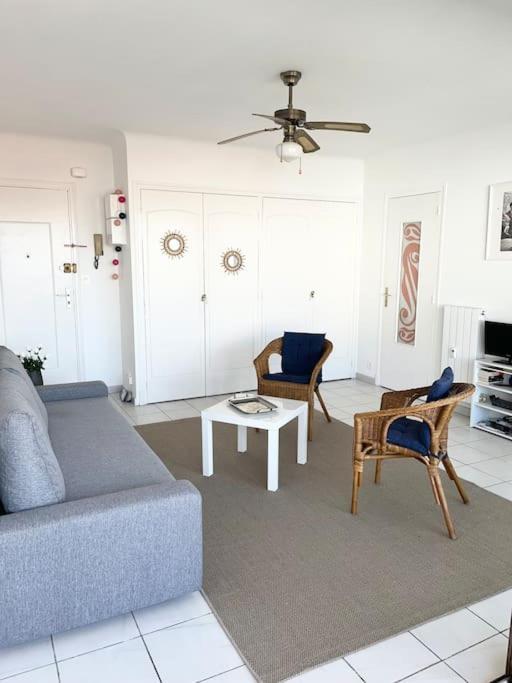 Hendaye Plage Charmant Studio 2Pers Avec Grande Terrasse Vue Mer ภายนอก รูปภาพ